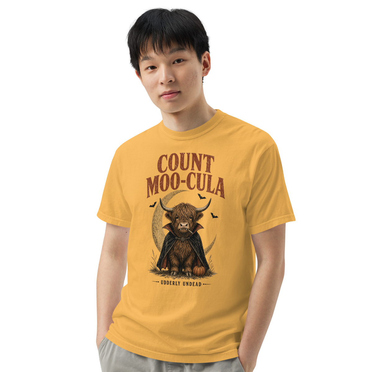 Count Moo-Cula Highland Cow Comfort Colors® Halloween Shirt